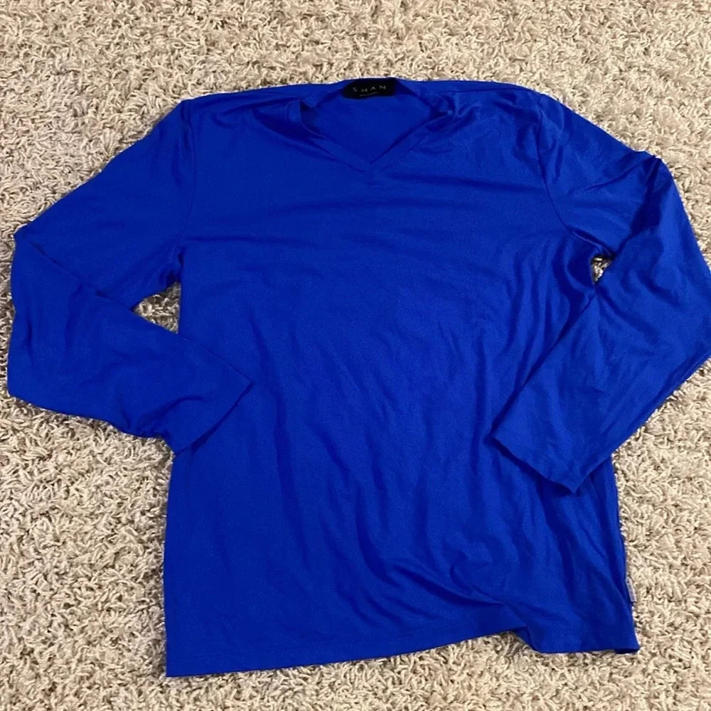 Swan made in Canada long sleeve top size large